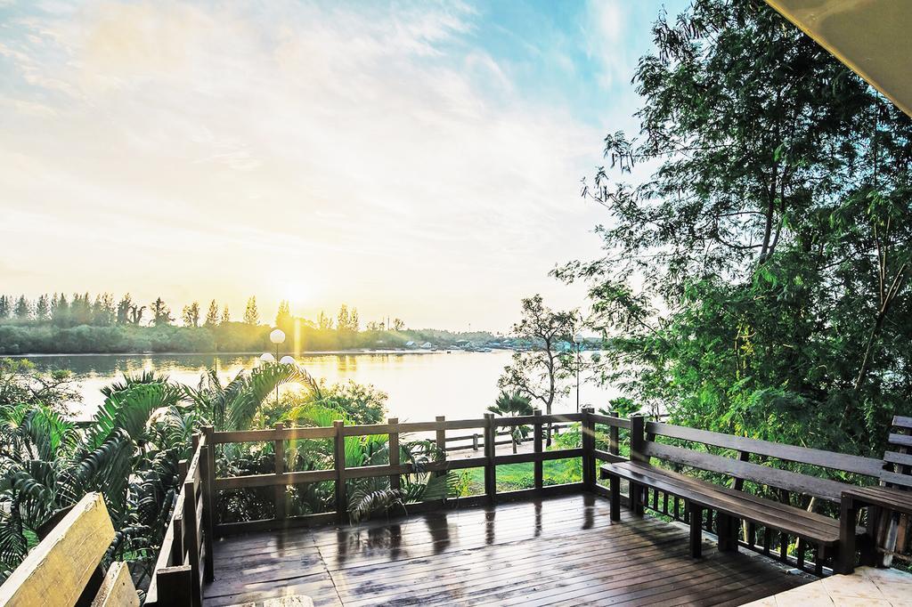 甲米城市海景酒店 外观 照片
